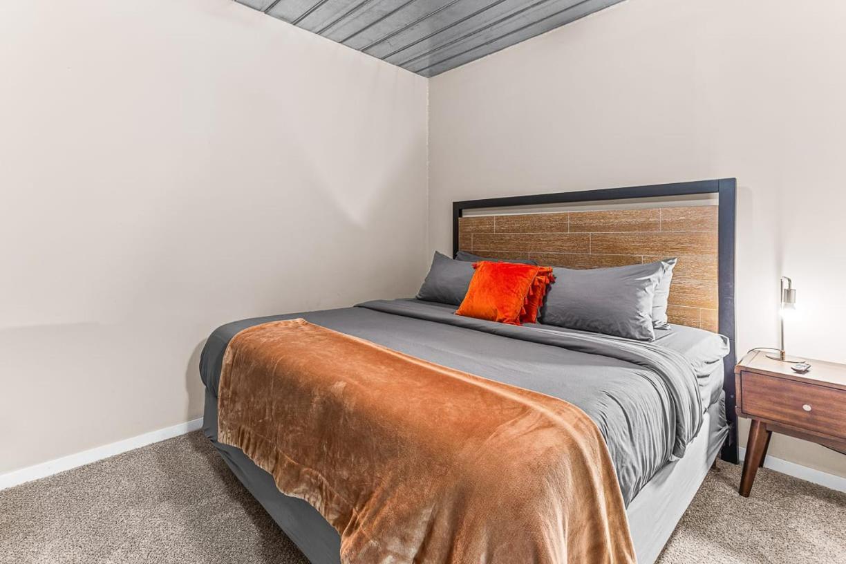 Spacious 2 King Bed Downtown Central To It All Ann Arbor Luaran gambar